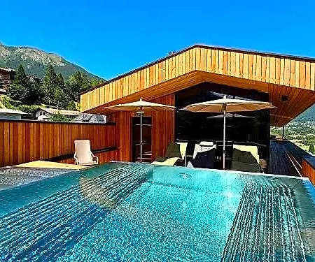 Laerchenlodge Skyspa And Whirlpool Stubai Card